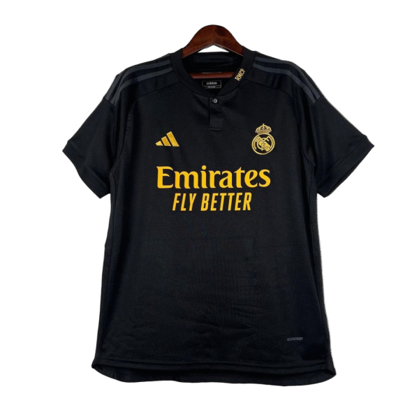 camiseta del real madrid 23/24 alternativa